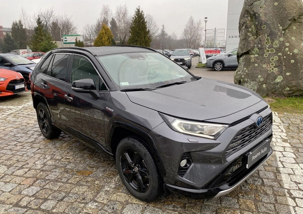 Toyota RAV4 cena 165800 przebieg: 56915, rok produkcji 2021 z Warka małe 232